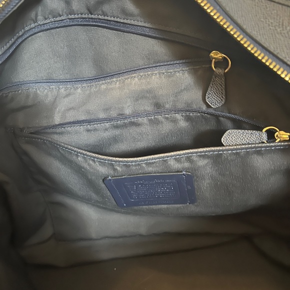 SOLD Coach tote bag - Picture 6 of 6